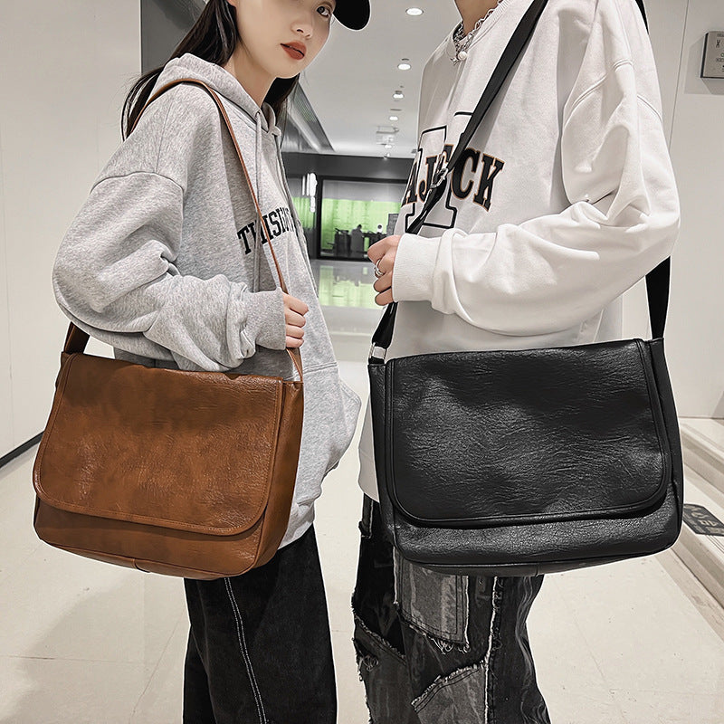 Men's British Style Vintage PU Leather Messenger Bag Crossbody For Street Retro Look