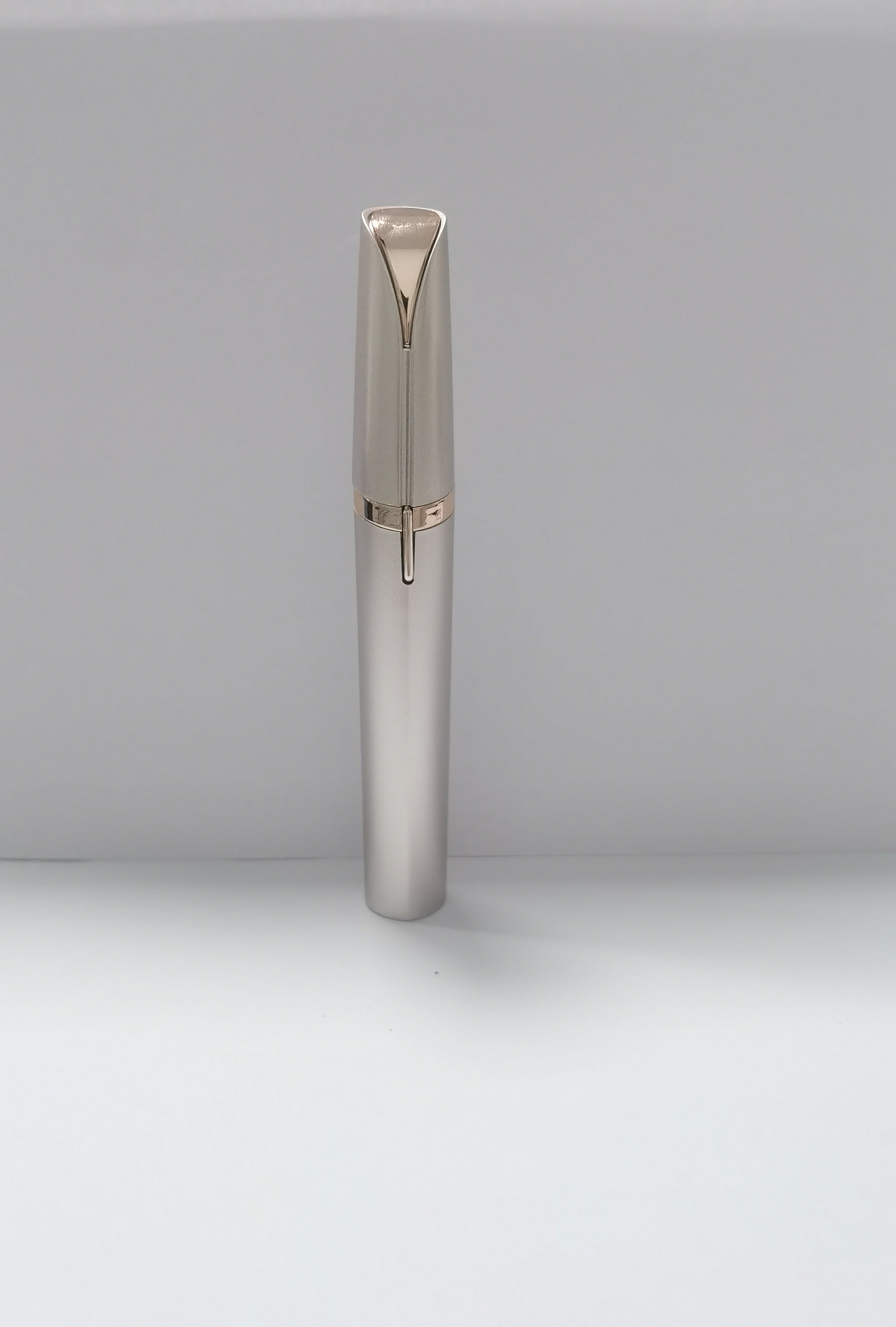 Mini Electric Eyebrow Trimmer Lipstick Brows Pen Hair Remover Painless Razor Epilator With LED Light