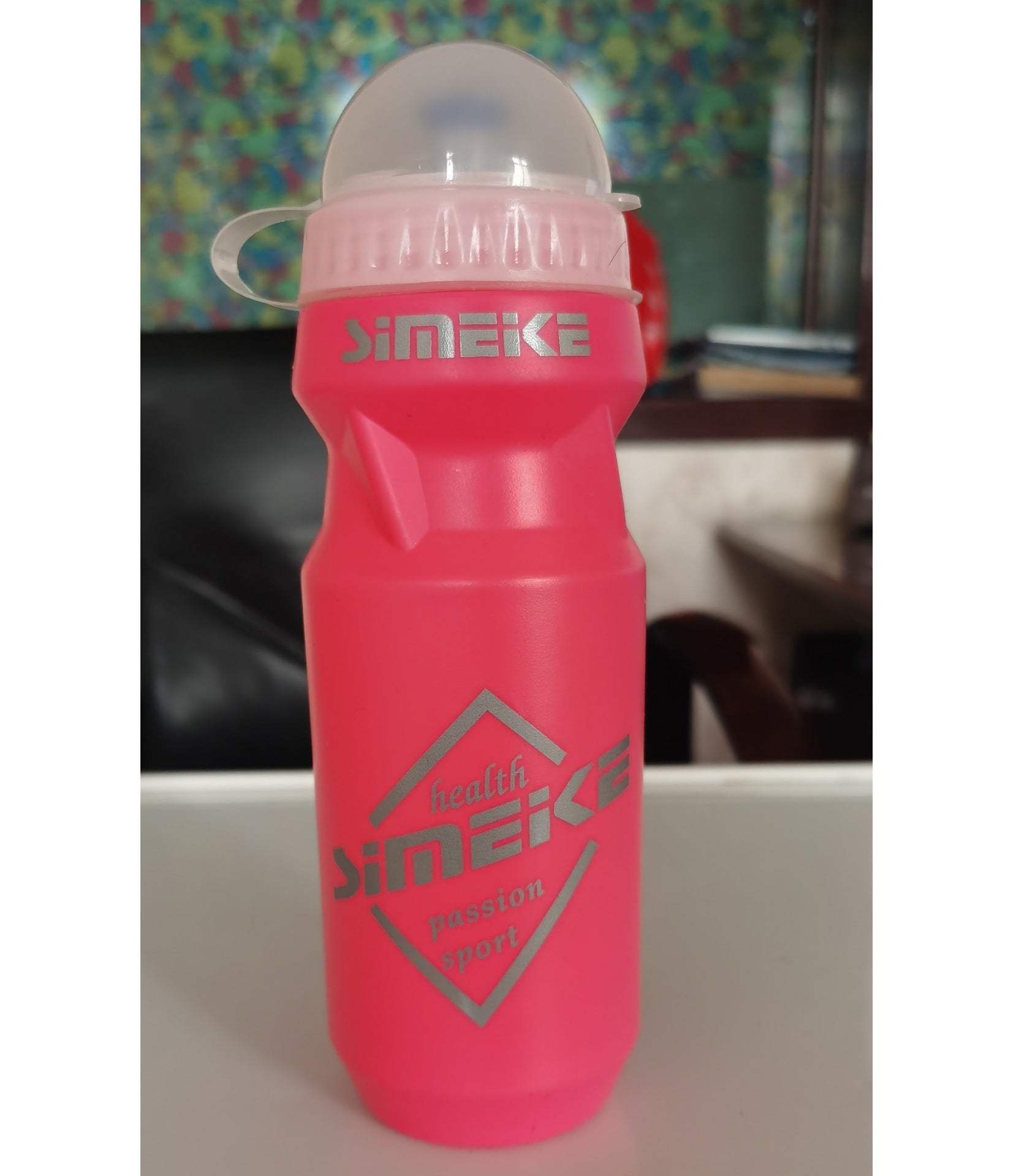 Bicycle Water Bottle 610ml Capacity Outdoor Sports PVC Material Red Green Black One Size