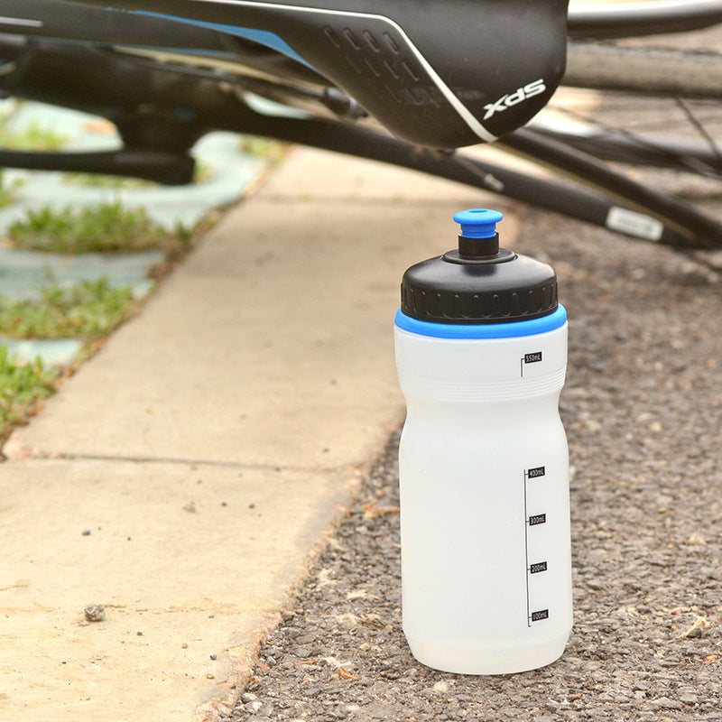 Large Capacity Mountain Bike Water Bottle 550ML Plastic Cycling Bottle Red Blue Black