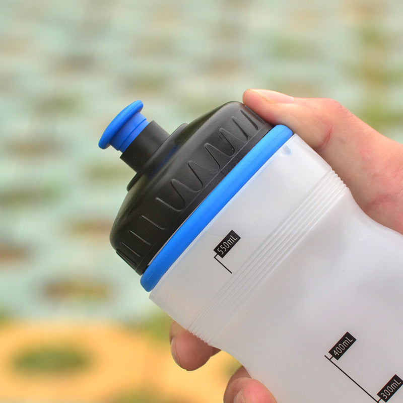 Large Capacity Mountain Bike Water Bottle 550ML Plastic Cycling Bottle Red Blue Black