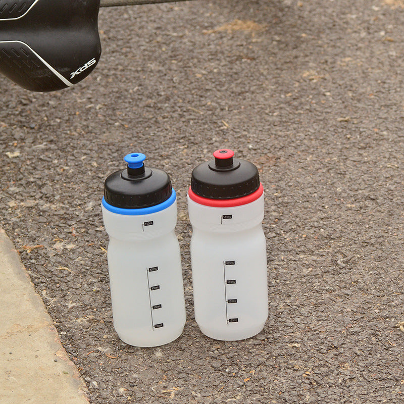 Large Capacity Mountain Bike Water Bottle 550ML Plastic Cycling Bottle Red Blue Black