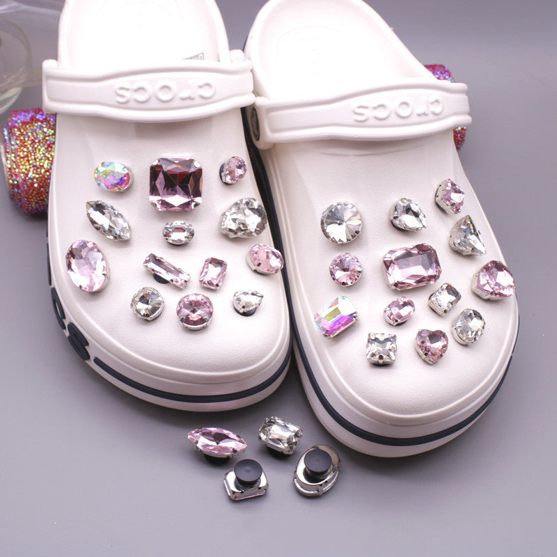 Hole Shoes Diamond Decoration Buckle Rhinestone Material Beach Shoes Thanos Hole Shoes Accessories Decoration
