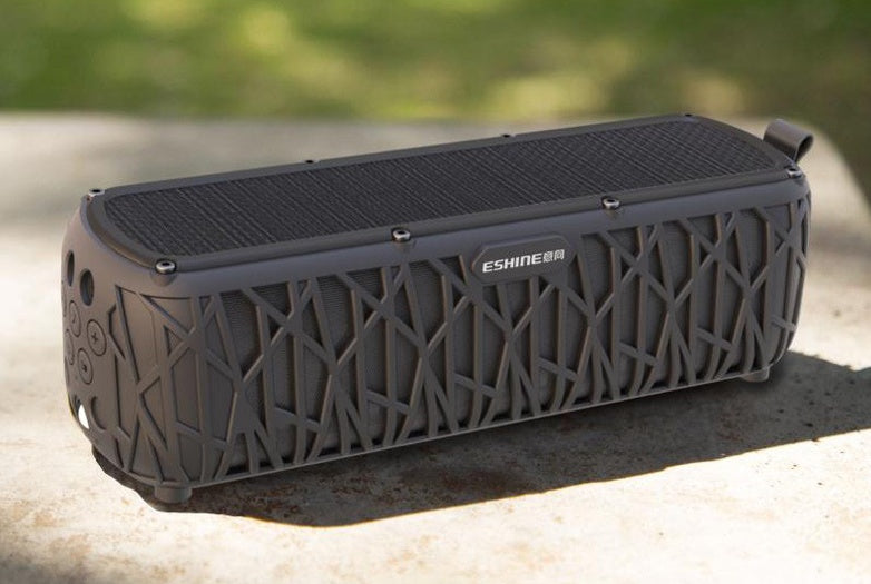 New T61 Solar Wireless Outdoor Bluetooth Speaker With Dual Patents And Environmentally Friendly Solar Power