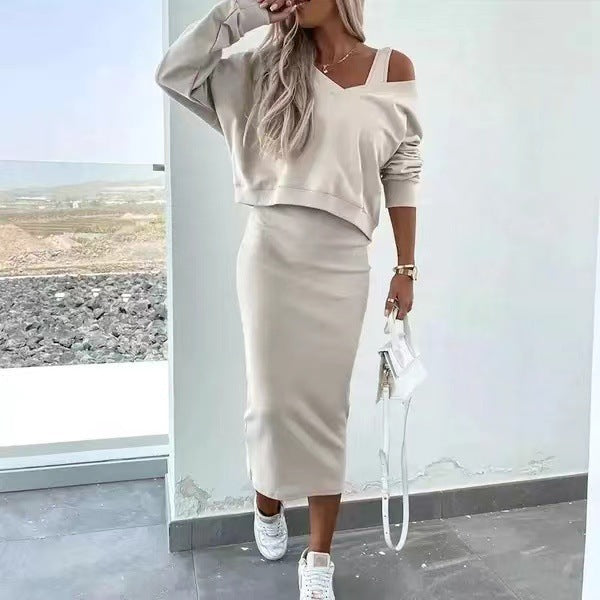 Light beige 2-piece set with long-sleeve V-neck sweatshirt and sleeveless midi dress