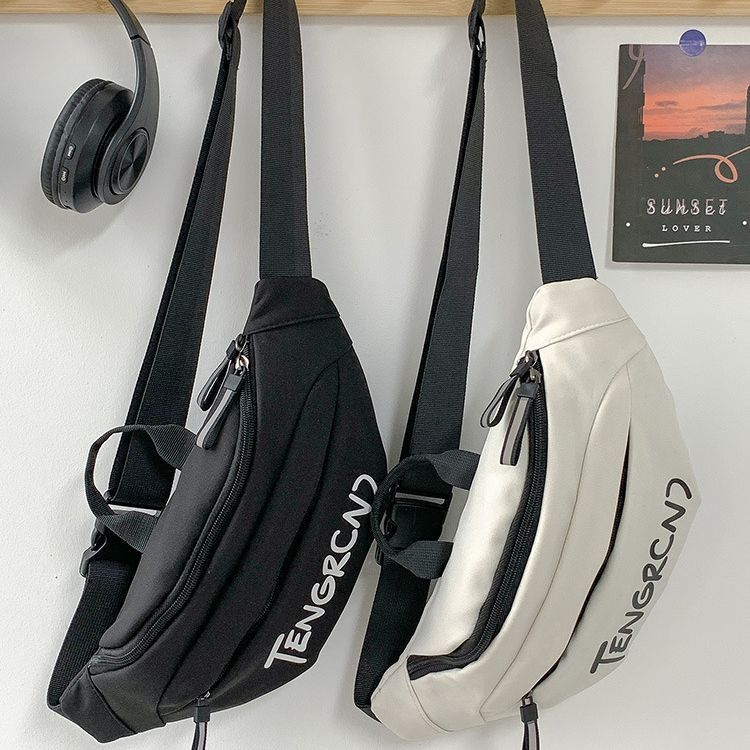 Mens Chest Bag Crossbody Nylon Leisure Sports Cargo Shoulder Bag With Three Dimensional Pockets And Street Style