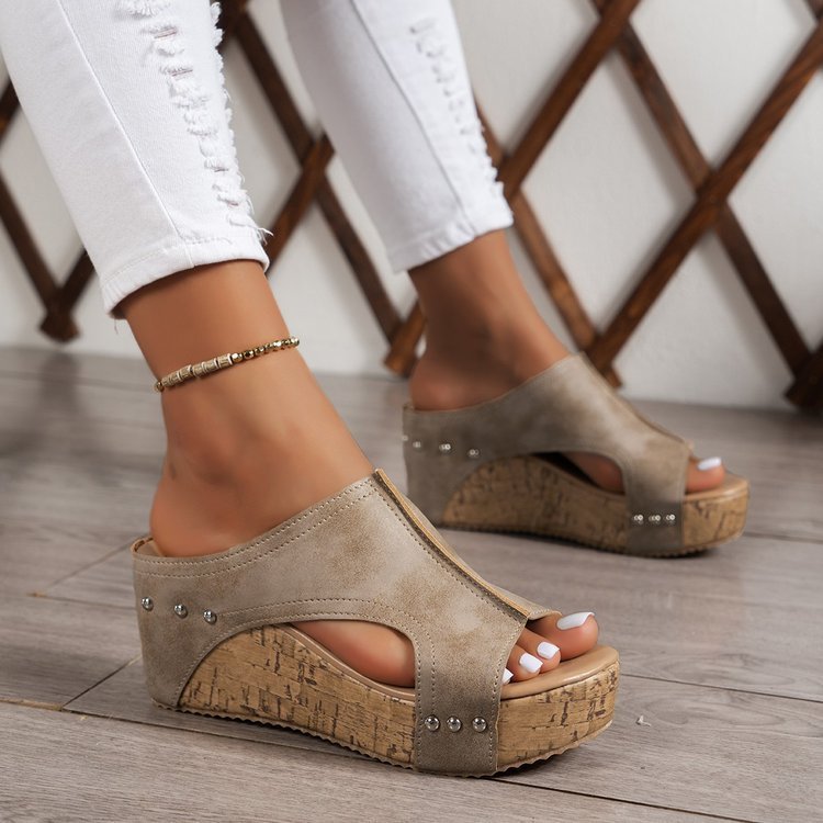 Popular Summer Roman Wedge Sandals - Round Head Thick Bottom Design