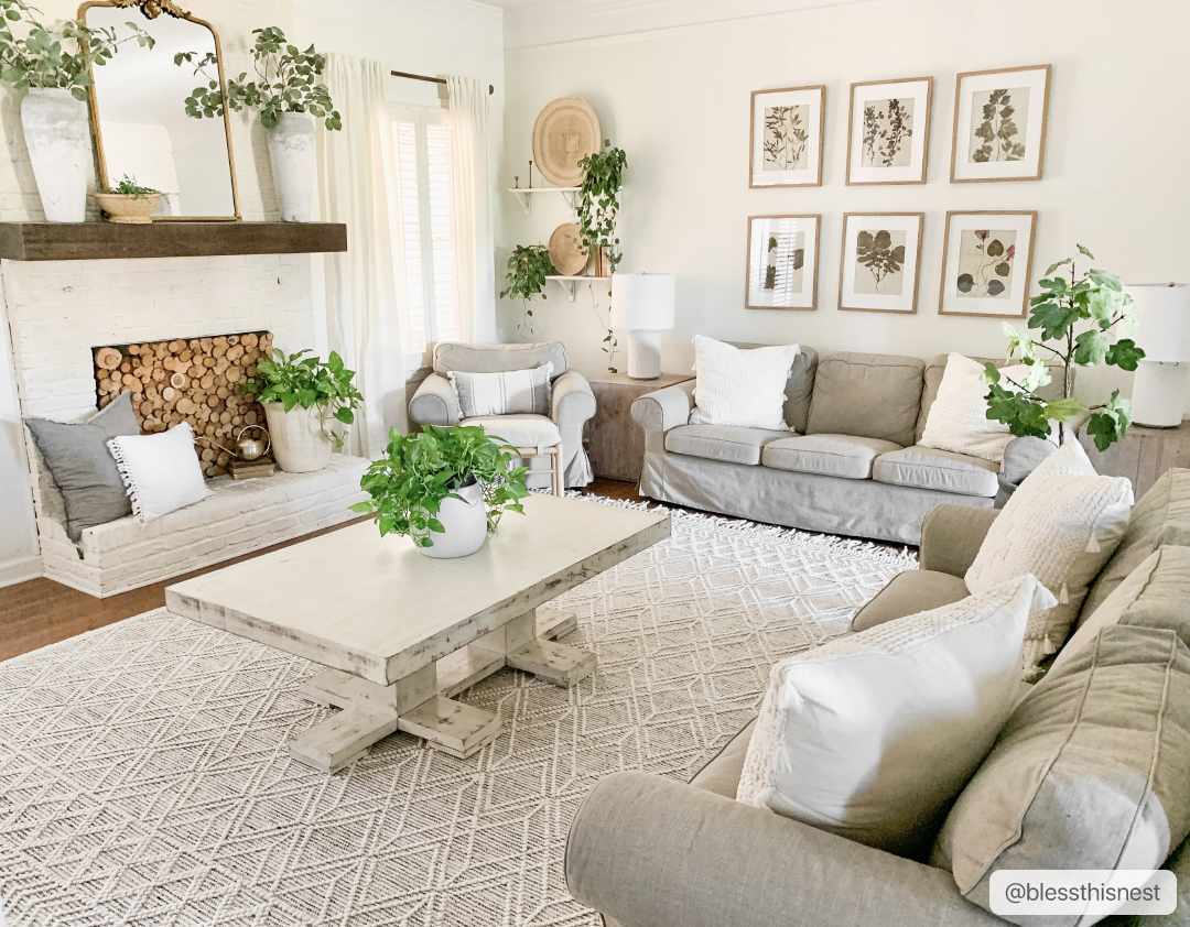 Ramsbury Hand Woven Cotton & NZ Wool Area Rug – Gray & White with Fringe