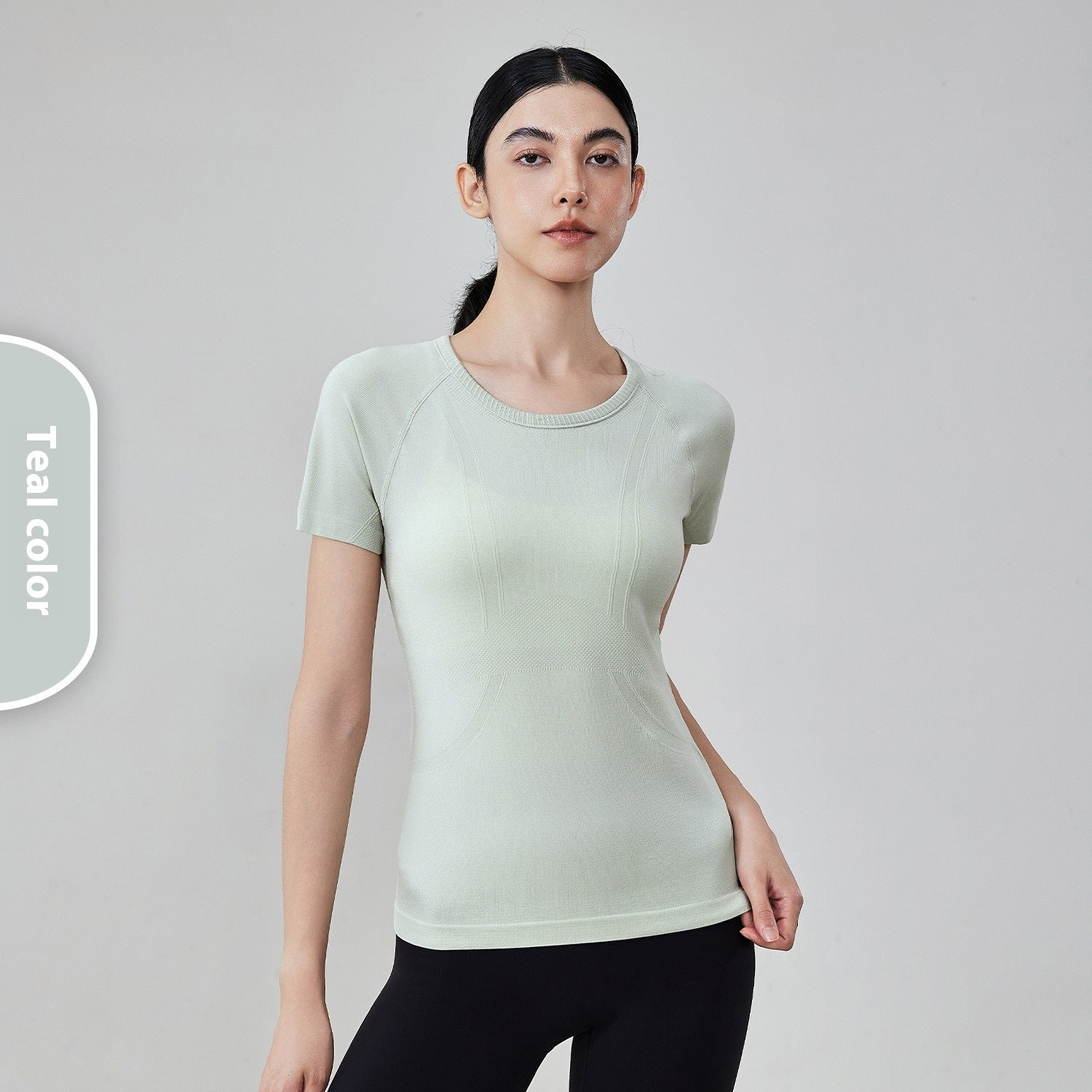 Seamless Antibacterial Nude Feel Slim Fit Yoga Jacket Short Sleeve Hip Length Elastic Breathable