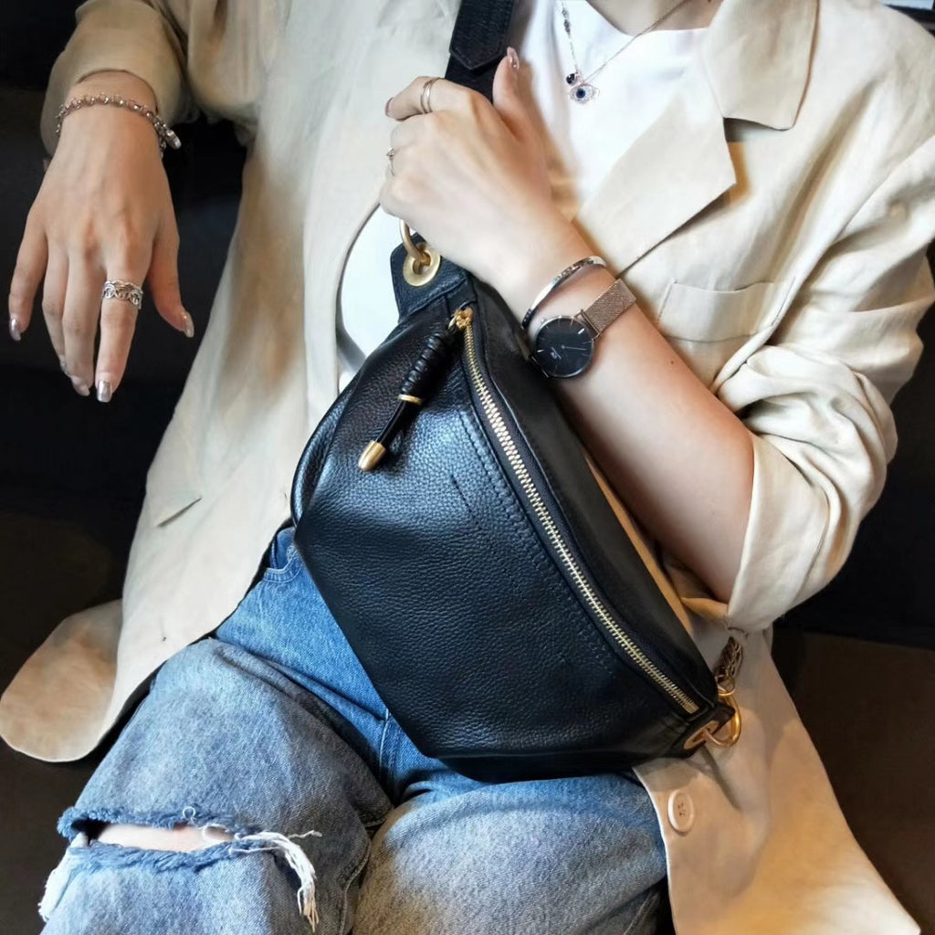 New Fashion Trendy Genuine Top Layer Cow Leather Messenger Bag With Wide Shoulder Strap For Daily Use Horizontal
