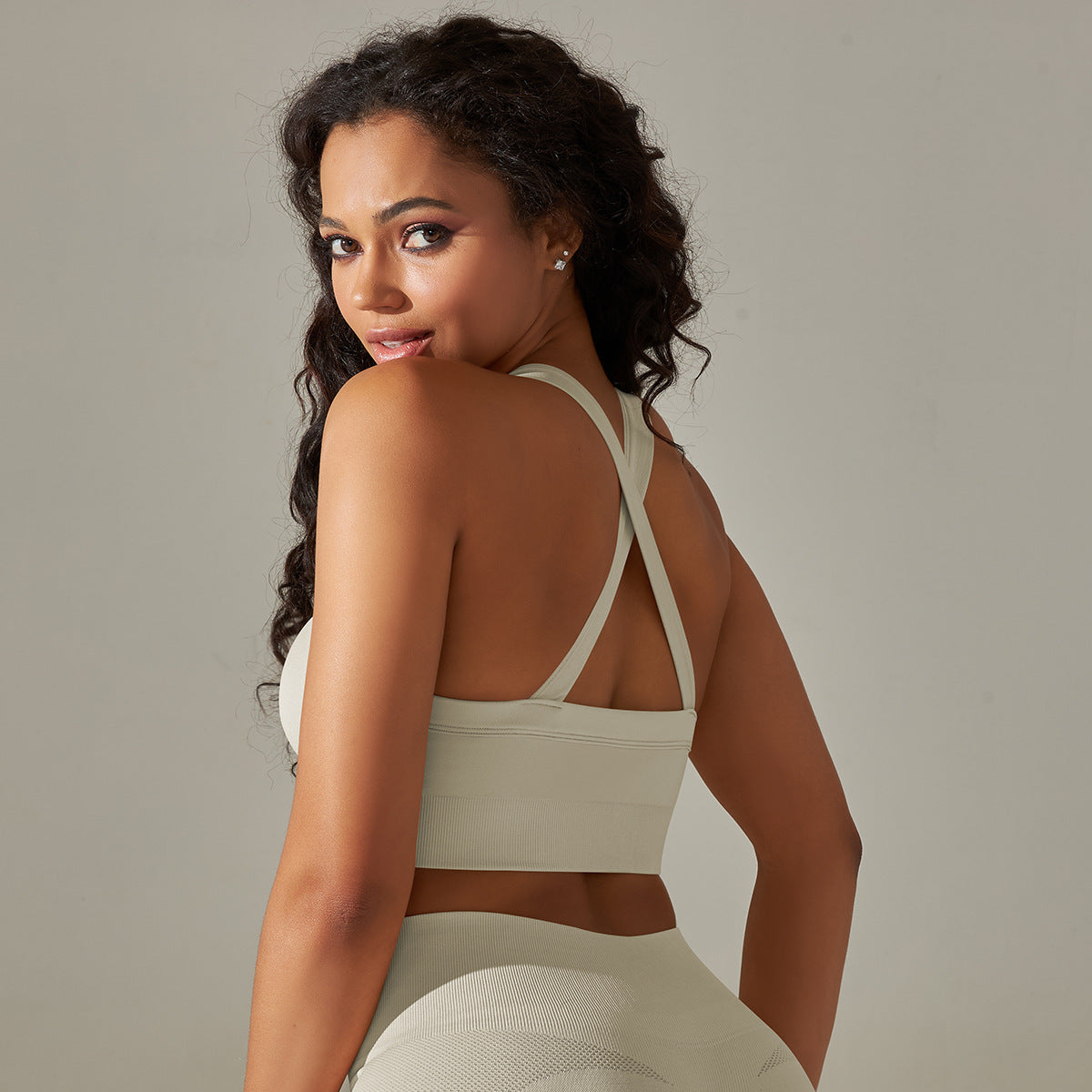 Solid Color Running Workout Clothes Pullover Top Tight Fit with Spandex Lining for Training