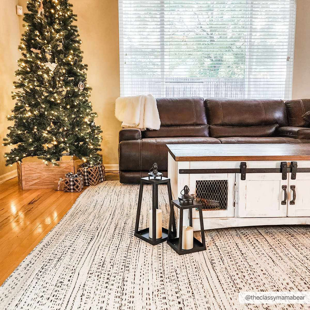 Williford Hand Woven Wool Area Rug – Cream & Black Bohemian