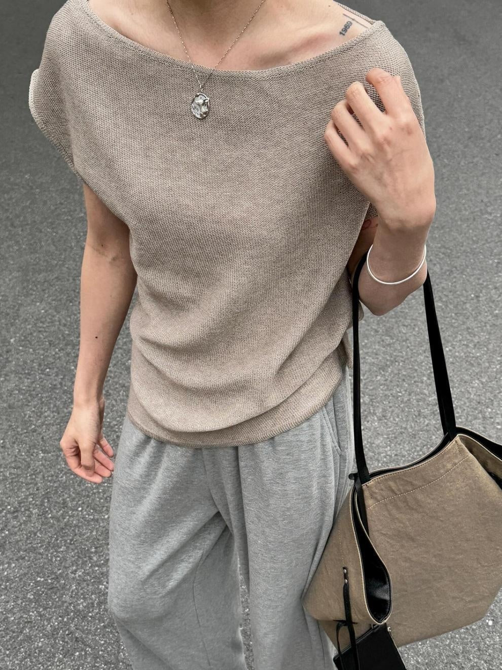 Women's Wool Linen Off-Shoulder Blouse - 3D Cut Short Sleeve Top