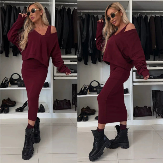 Burgundy 2-piece set with long-sleeve V-neck sweatshirt and sleeveless midi dress