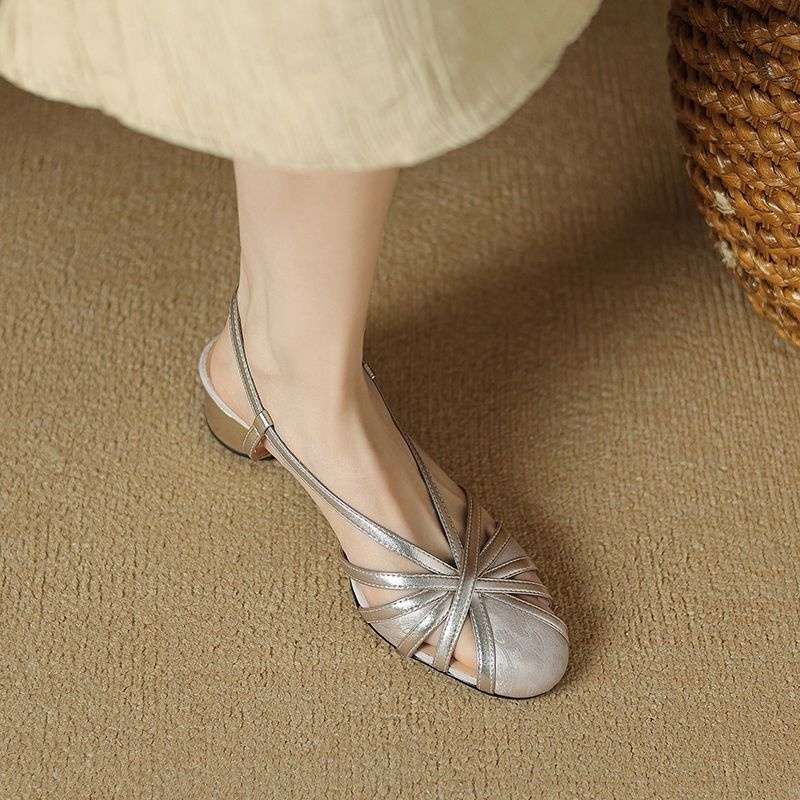 Retro Chinese Style Low Heel Sandals - Women's Round Head Chunky Heel Shoes
