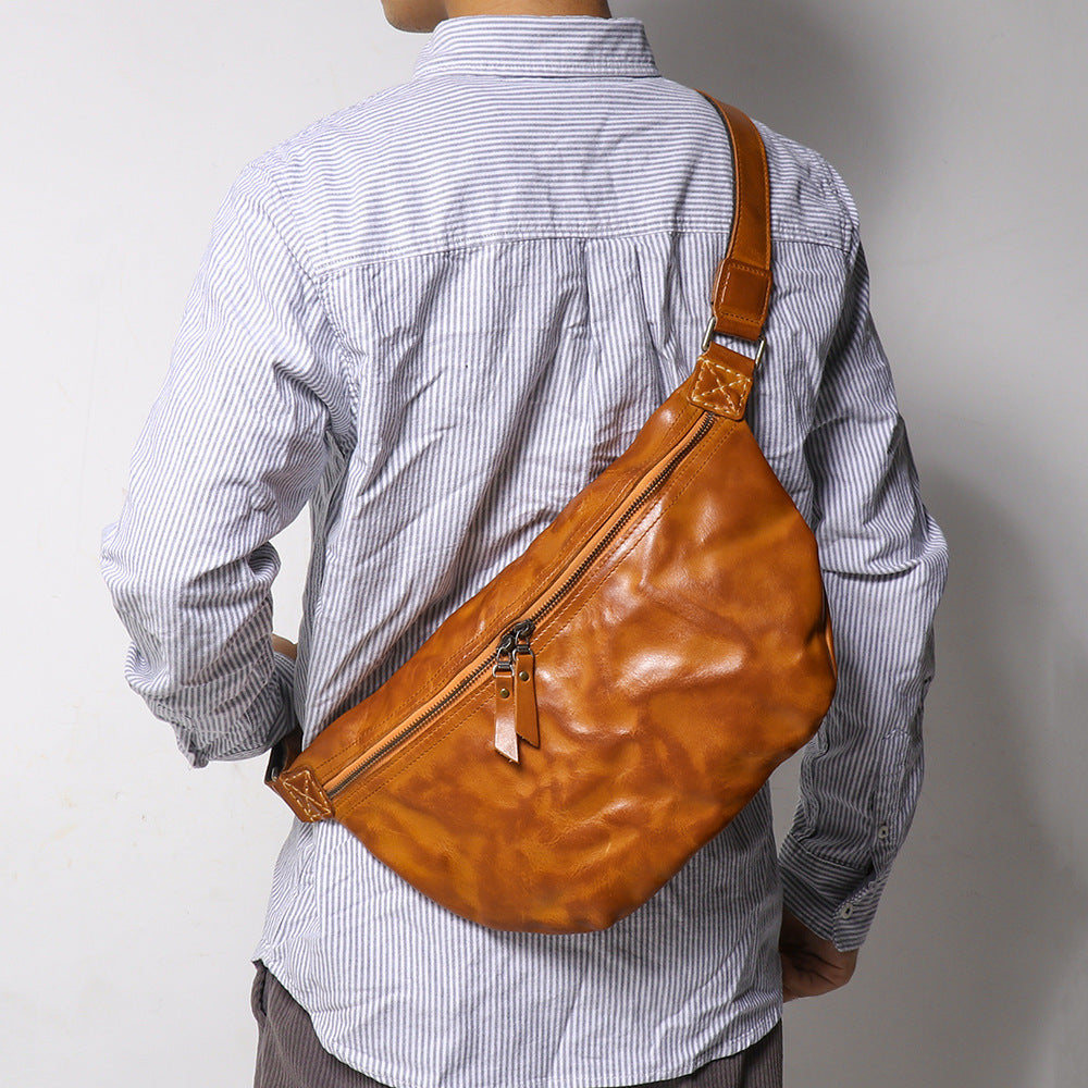 Retro Men's Skull Pattern Leather Crossbody Bag For Outdoor Cycling Vintage Brown First Layer Cowhide Wear Resistant