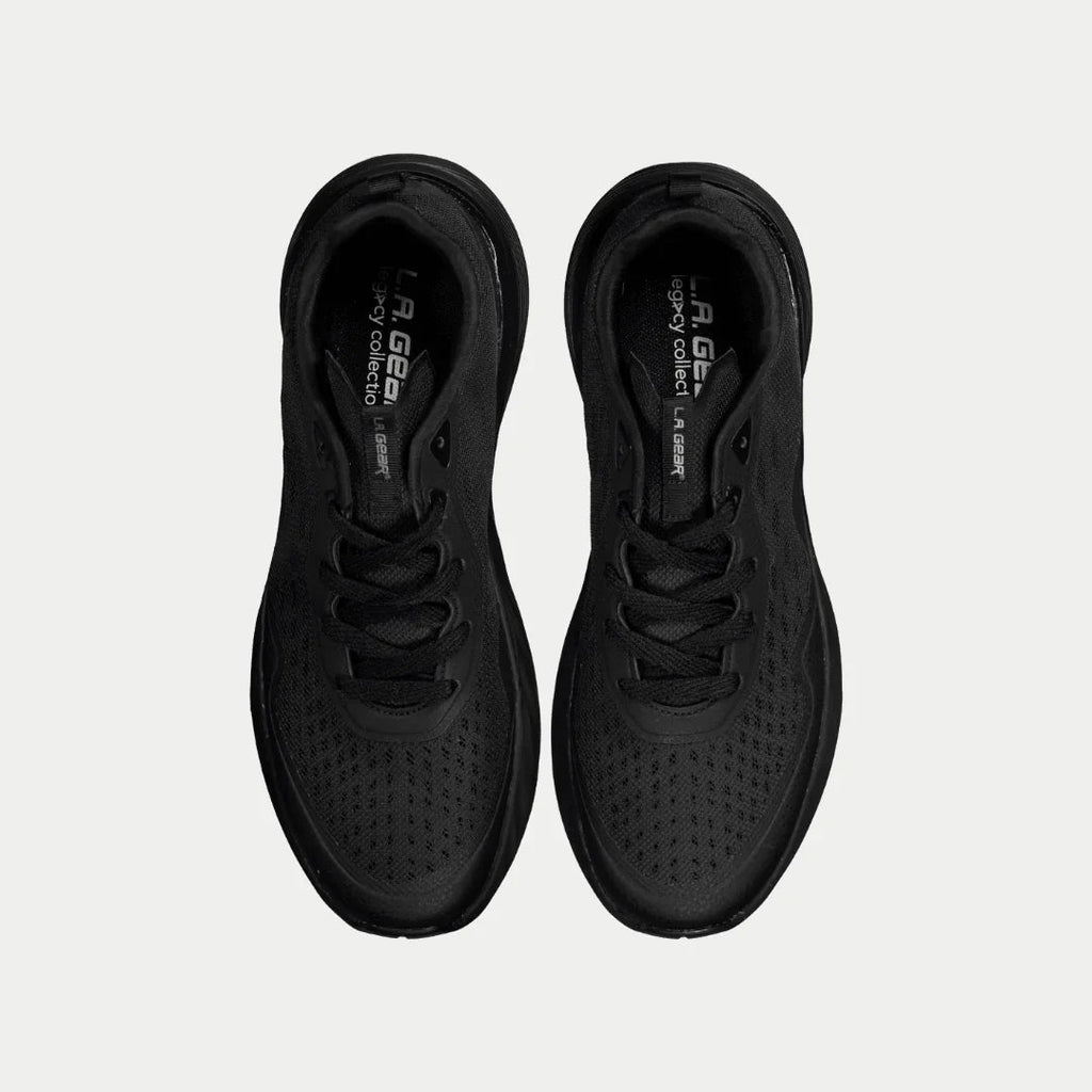 Black lowtop sneakers, lace-up with textured upper and padded interior collar