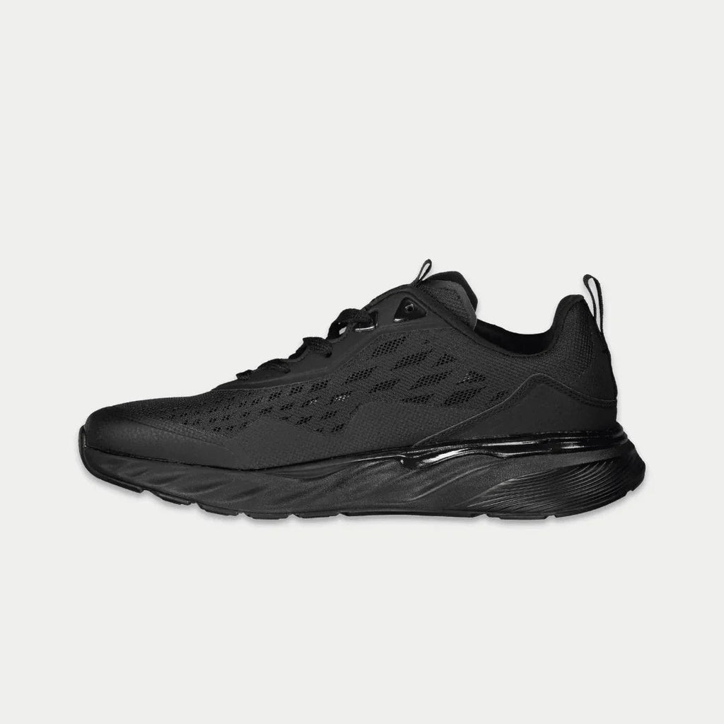 Black lowtop sneakers with lace-up closure and layered, ribbed midsole